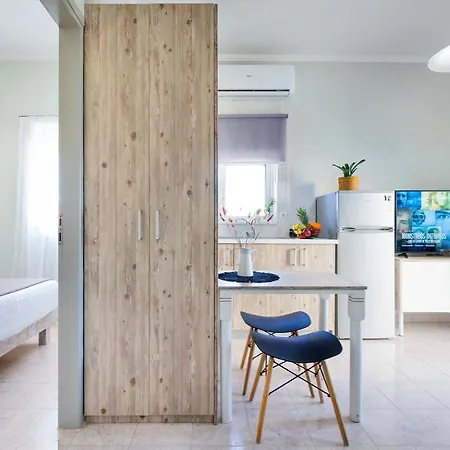 Casa Maria 300 Meters From The Sea La Canée